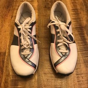 Nike Women’s Golf Shoes Size 10